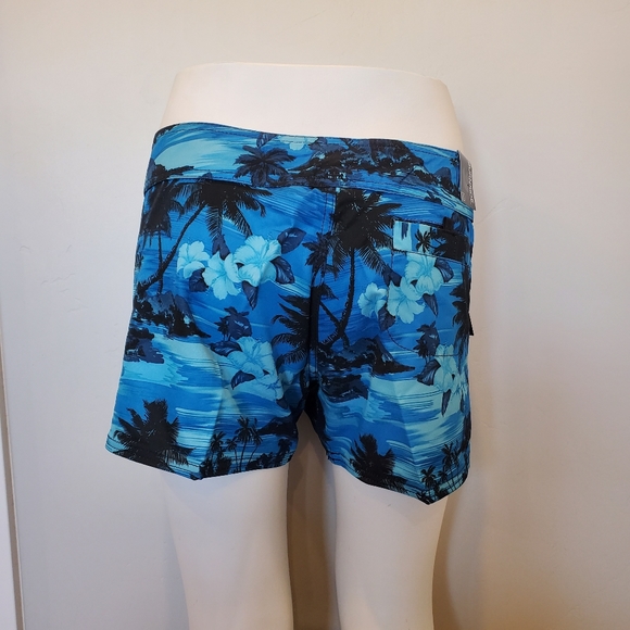 BNWT Burnside Ladies Dobby Stretch Board Shorts Blue with Palm Trees Large - Picture 2 of 10